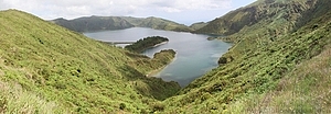 Lagoa do Fogo panoraama 02