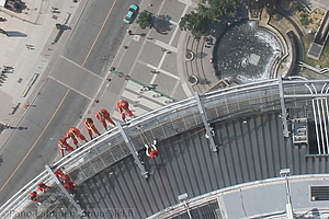 CN Tower - Edge walk