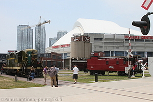 Museojunia ja Rogers Centre