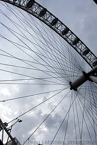 08 - Millennium wheel 2