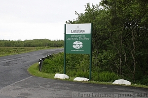 27 - Laphroaigin tienviitta