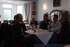 41 - Pyhtaasidonnaiset mallasviskinystavat