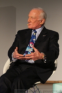 Buzz Aldrin 4