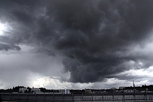Cumulonimbus arcus - Vyorypilvi 2