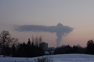Pyrocumulus ja inversio